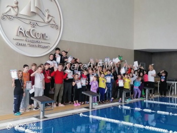 Керчане привезли победы из Феодосии с соревнований по плаванию