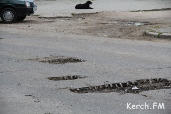 До конца года отремонтируют дорогу Таврида – Заветное, - служба автодорог Крыма
