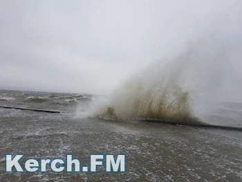 На Крым надвигается ураганный ветер и сильные ливни