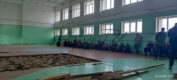 В Крыму школьников не пустили в школу – за выходные ее разобрали