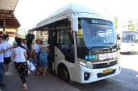 Водители автобусов в Керчи должны включить кондиционеры
